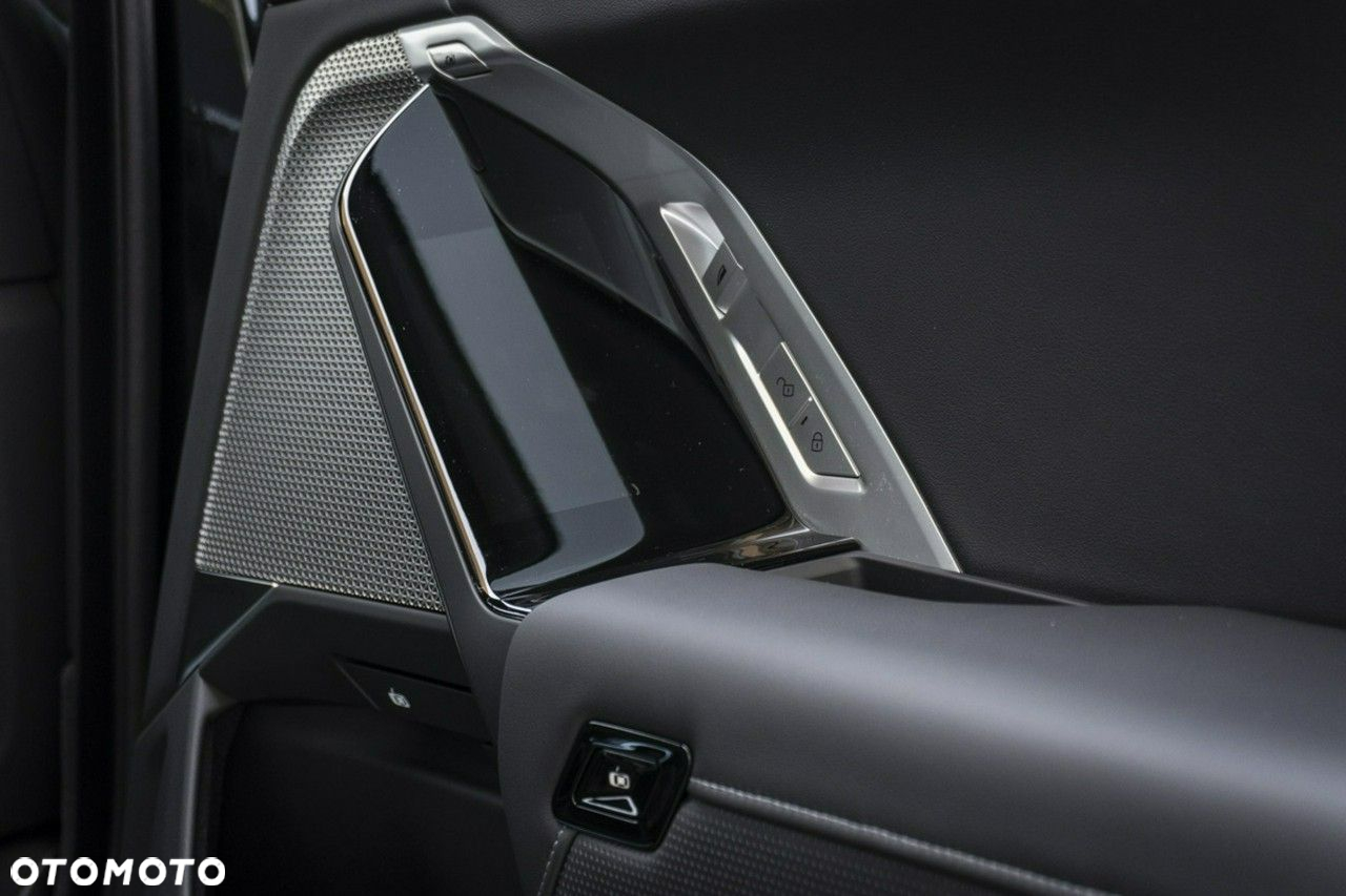 BMW i7 - 19