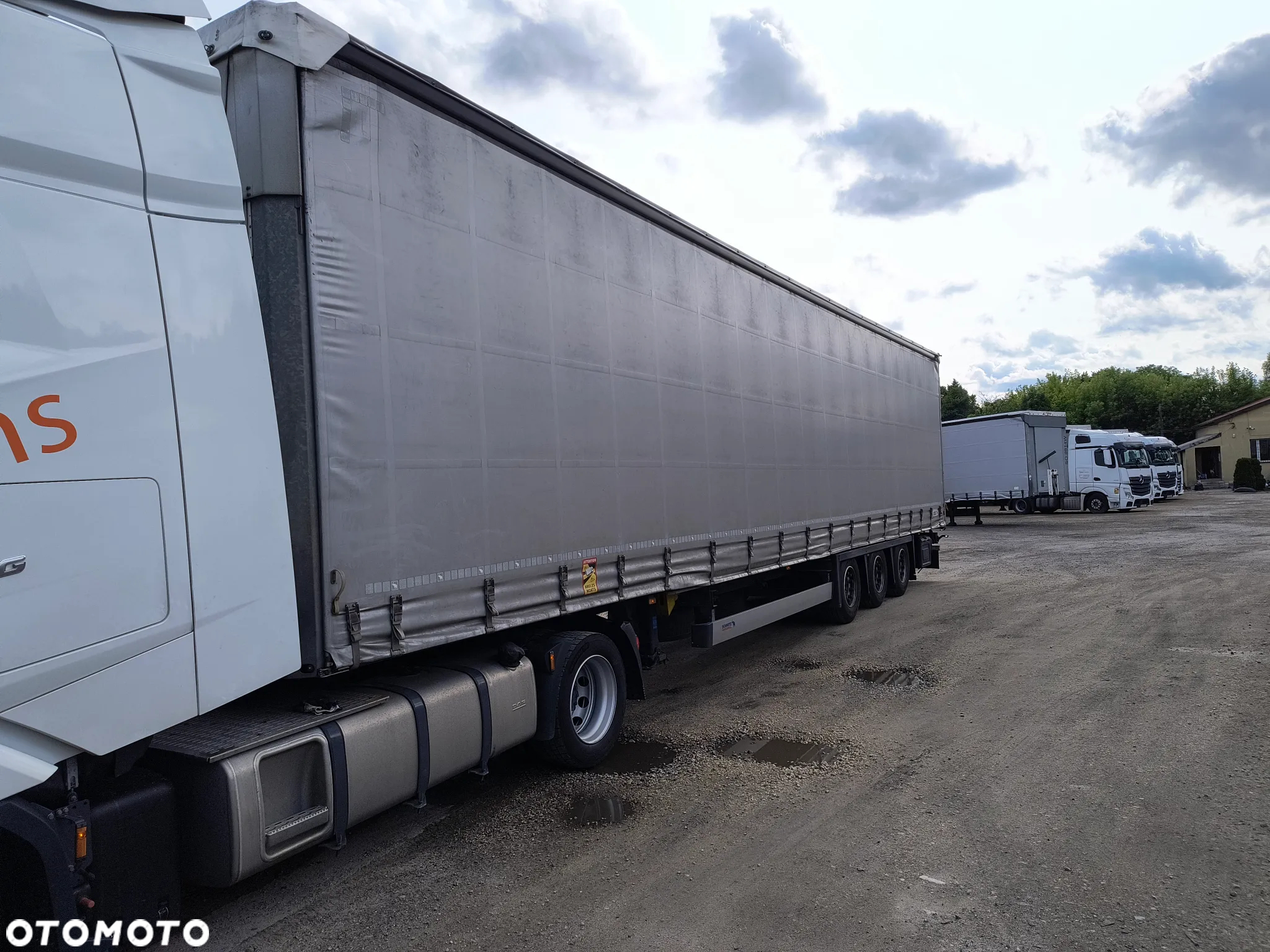 Schmitz Cargobull Mega - 4