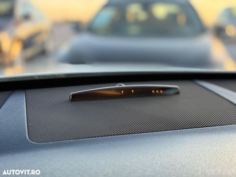 Mercedes-Benz GLK 220 CDI DPF BlueEFFICIENCY 7G-TRONIC SPORT EDITION - 12