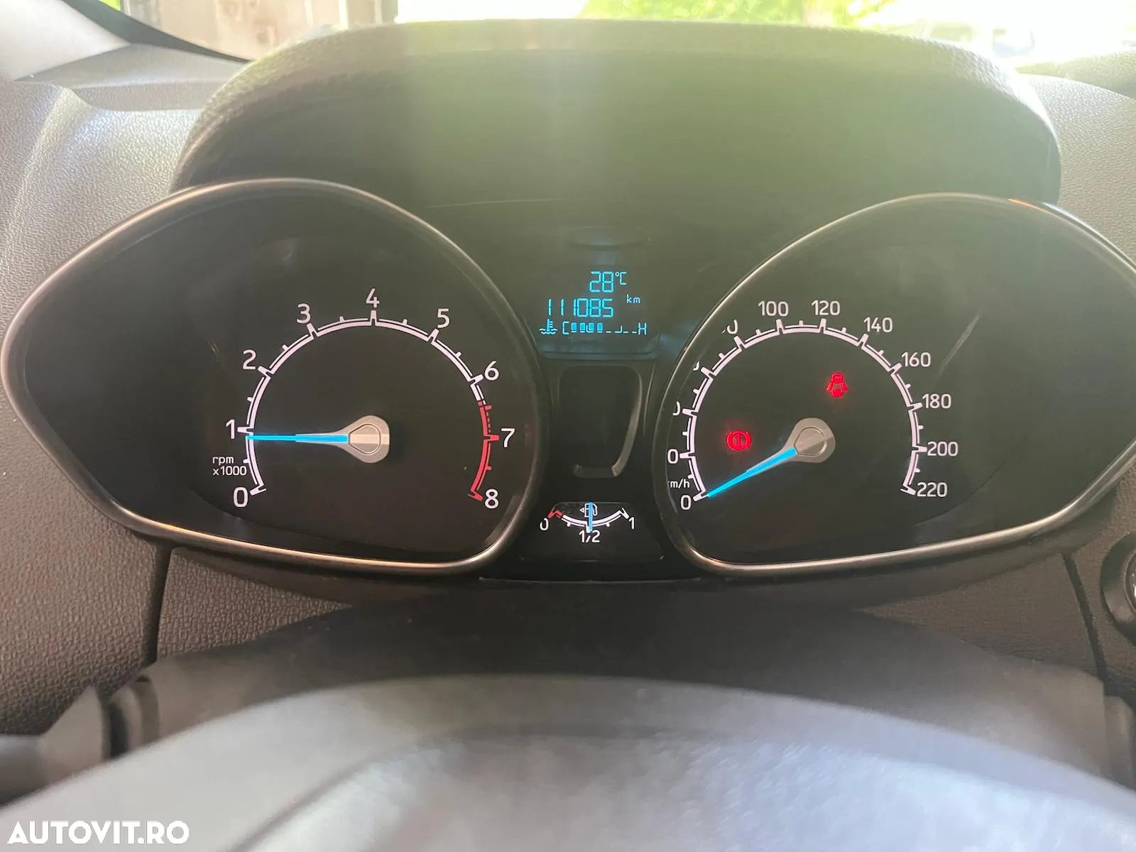 Ford EcoSport - 7