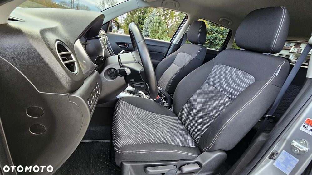 Suzuki Vitara 1.6 (4x4) Allgrip Comfort+ - 23