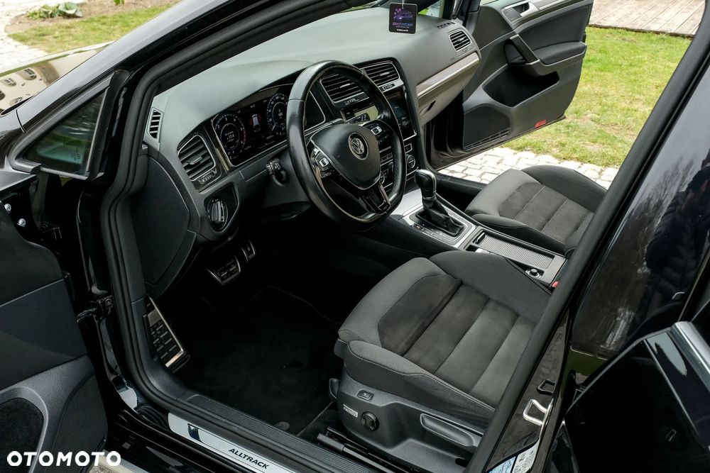 Volkswagen Golf Alltrack 2.0 TDI 4Motion BlueMotion Techn DSG - 25