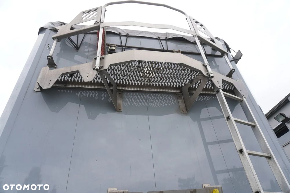 Schwarzmuller Ruchoma podłoga Schwarzmüller / 2022 - 9