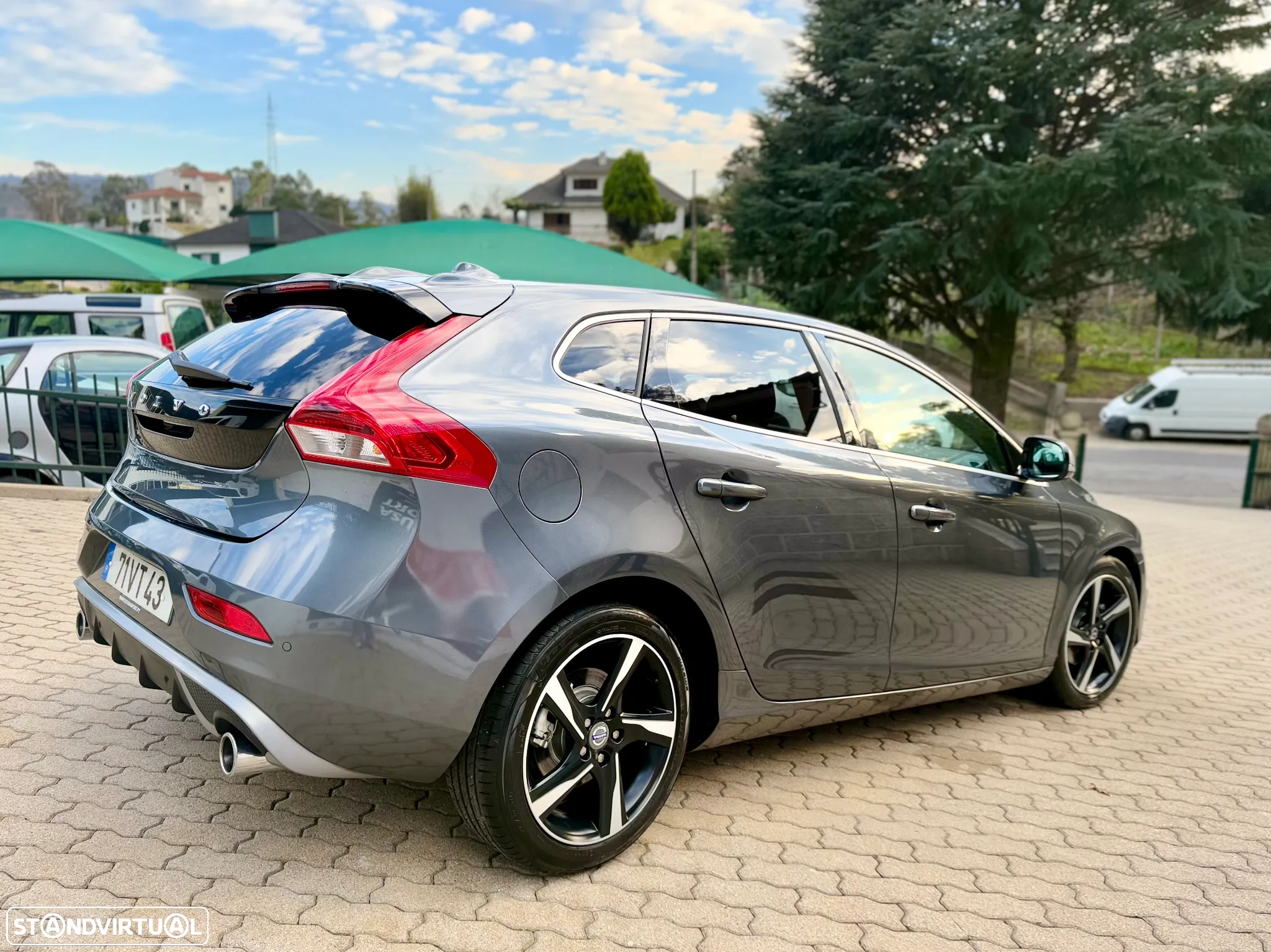 Volvo V40 1.6 D2 R-Design - 7