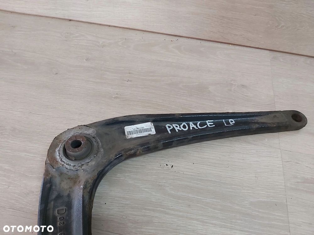 Toyota Proace Expert Jumpy Wahacz lewy przód - 2