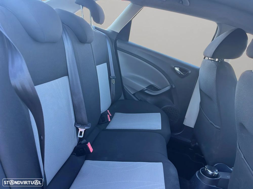 SEAT Ibiza ST 1.6 TDI FResc - 19