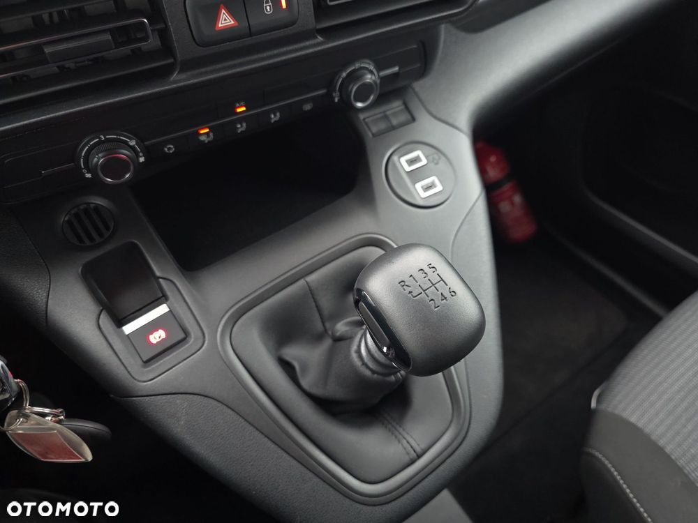Toyota Proace City Verso 1.5 D-4D Business - 24