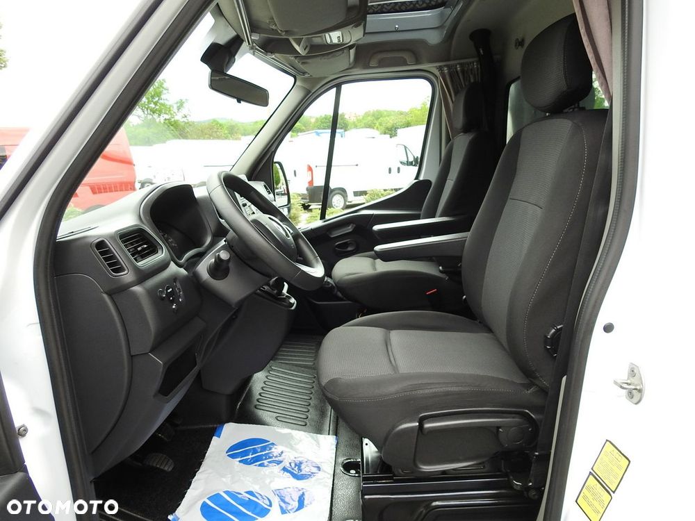 Renault MASTER PLANDEKA 10 PALET WEBASTO TEMPOMAT KLIMATYZACJA LEDY  165KM - 28