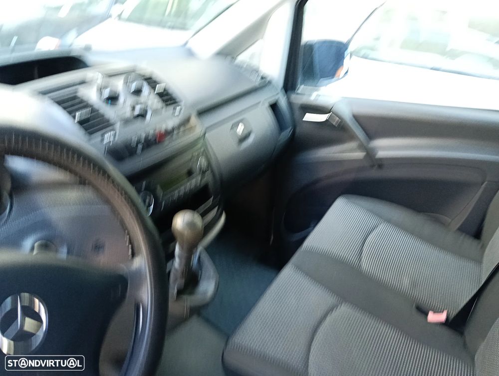 Mercedes-Benz Vito - 20