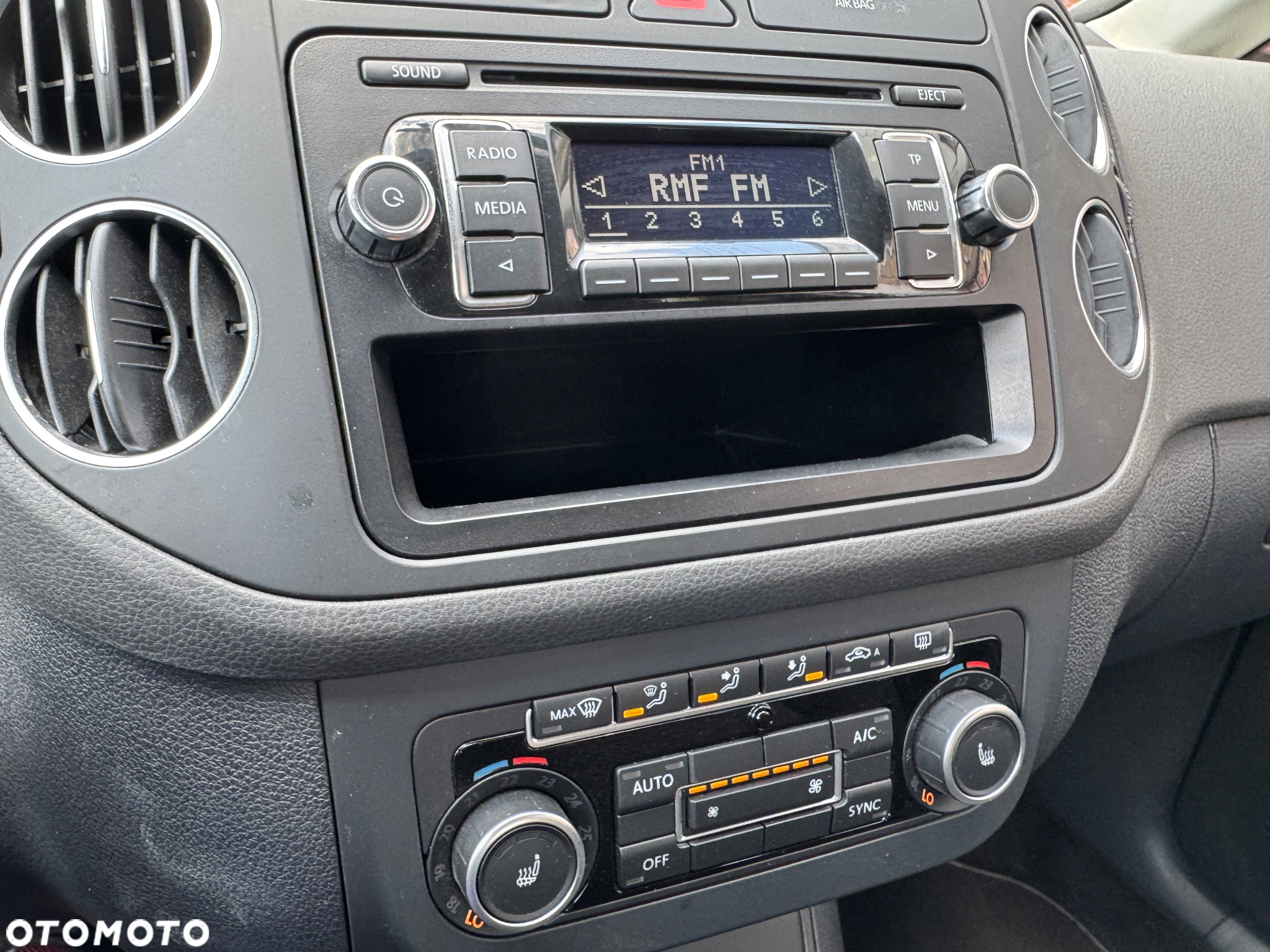 Volkswagen Golf Plus - 25