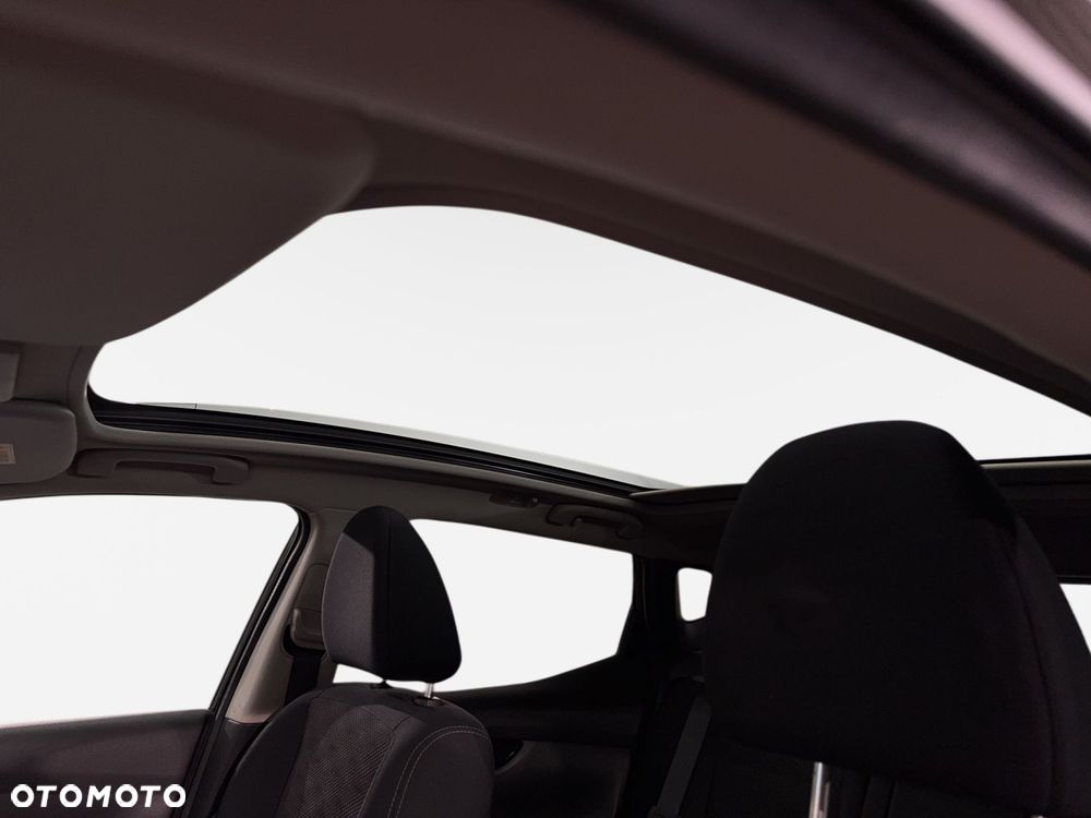 Nissan Qashqai - 12