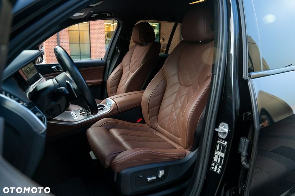 BMW X5 xDrive30d mHEV - 16