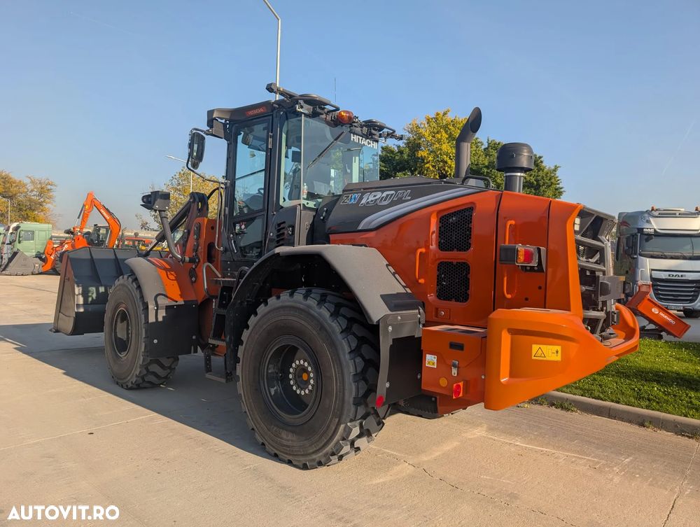 Hitachi ZW180-7, 2024, 98h, EX DEMO, cupa 3mc, Cupla rapida, Masa operationala 17t, Anv MICHELIN, CANTAR, Camera spate, camere laterale, Produs in JAPONIA, Posibilitate leasing 5 ani, CA NOU-PROMOTIE 129.000 EUR+Tva - 40