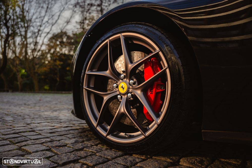 Ferrari F12 Berlinetta Standard - 19