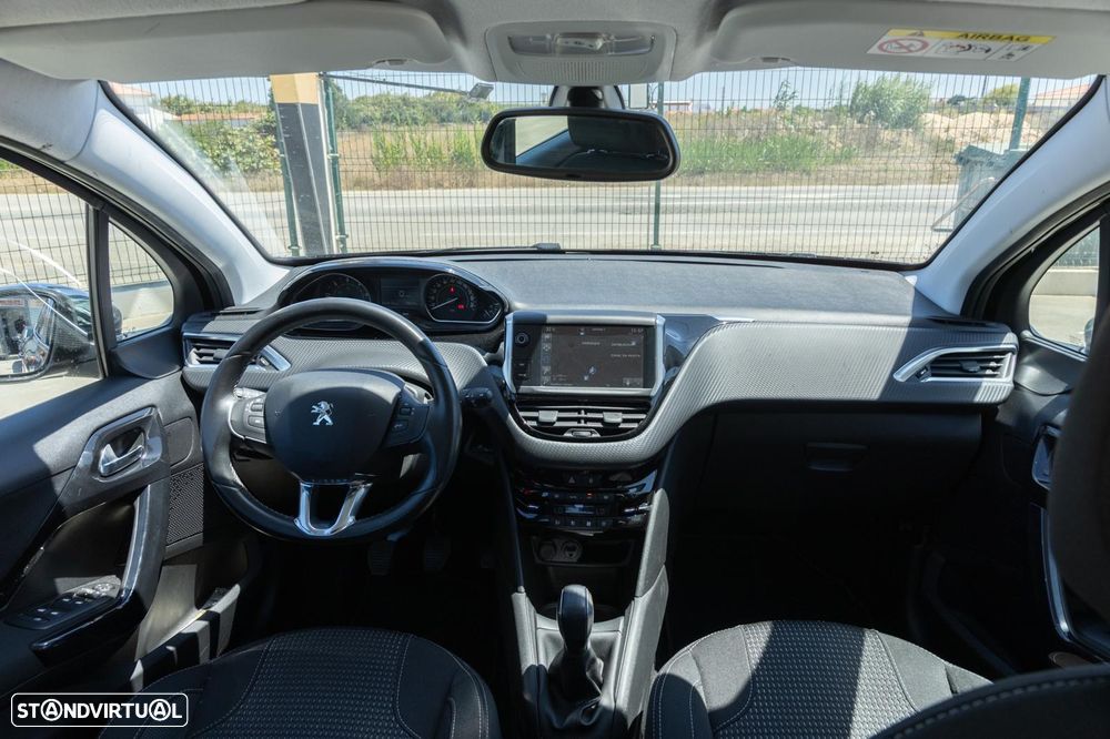 Peugeot 208 1.6 BlueHDi Allure - 19