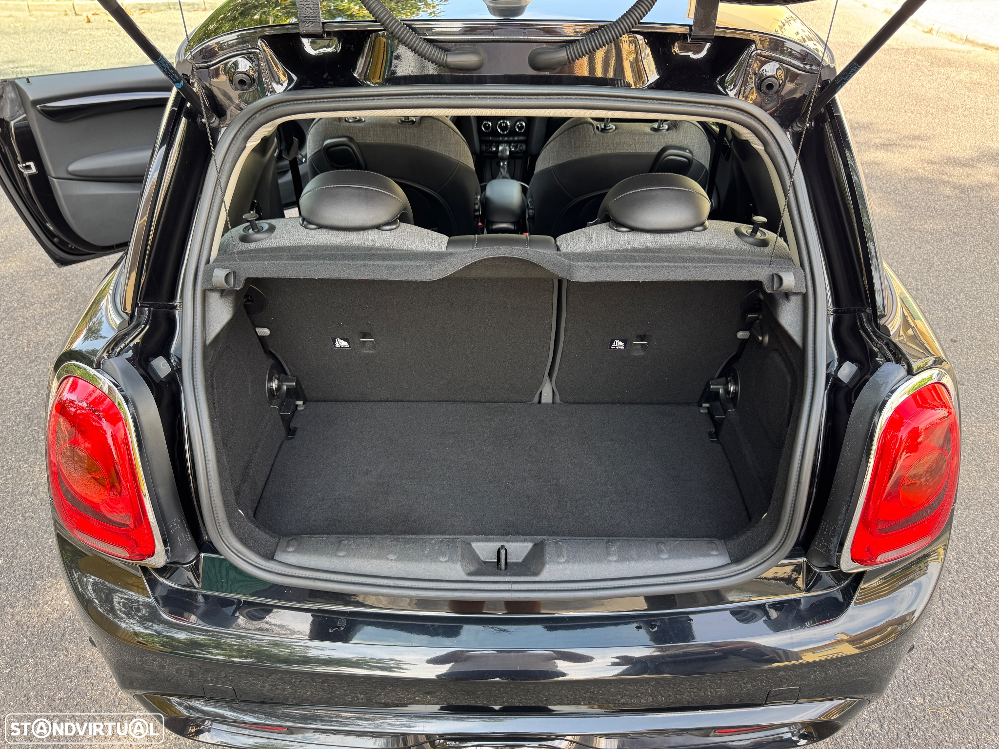 MINI 3 Portas Cooper SD Auto Desportiva - 17