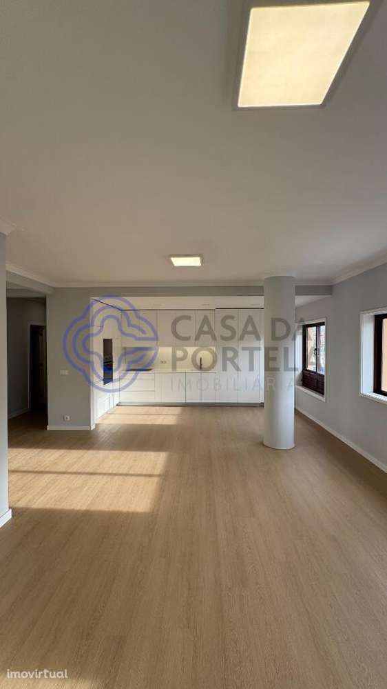 T2+1 RENOVADO STA MARINHA - Grande imagem: 3/18