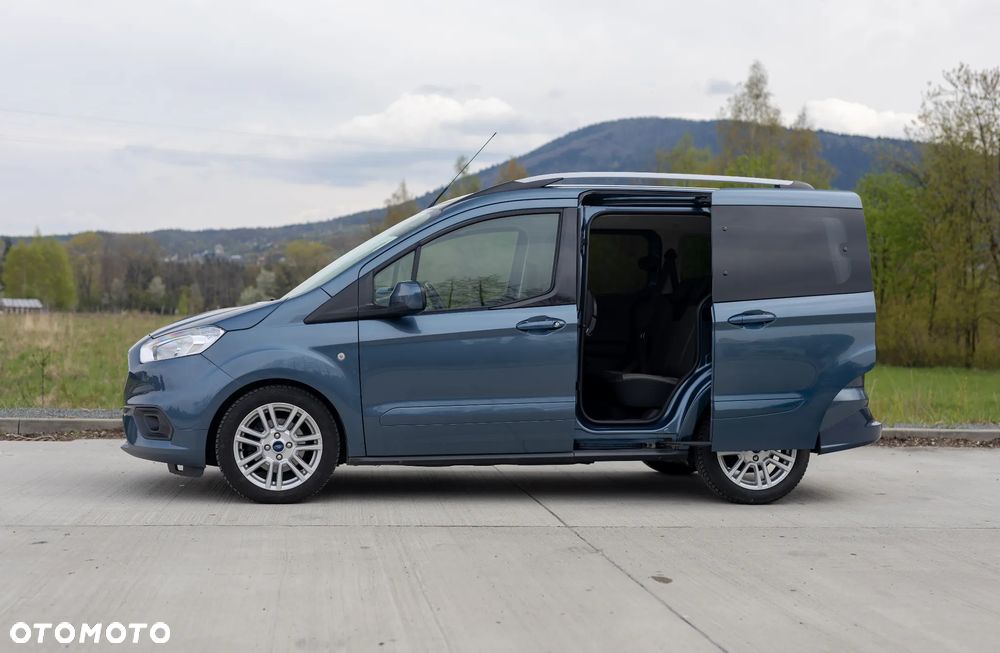 Ford Tourneo Courier - 3