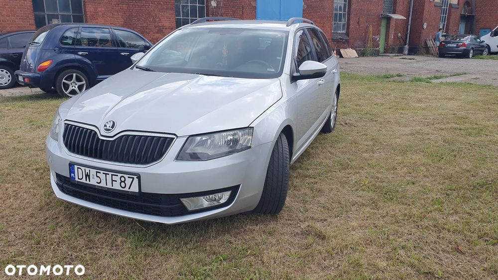 Skoda Octavia 1.6 TDI Ambition - 4