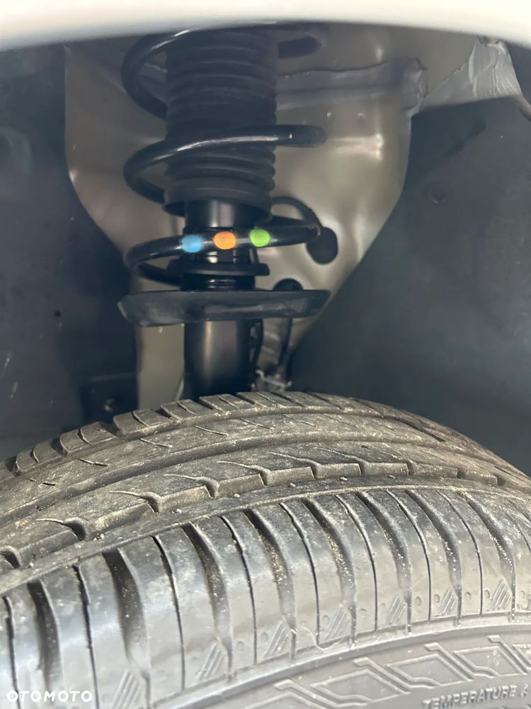 Volkswagen Golf - 14