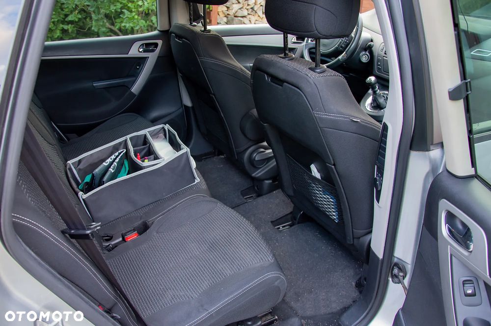 Citroën C4 Picasso - 11