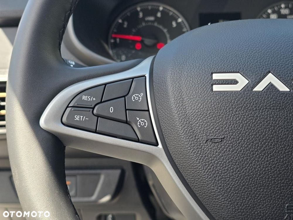 Dacia Jogger 1.6 Full Hybrid 140 Extreme+ MMT 7os - 17