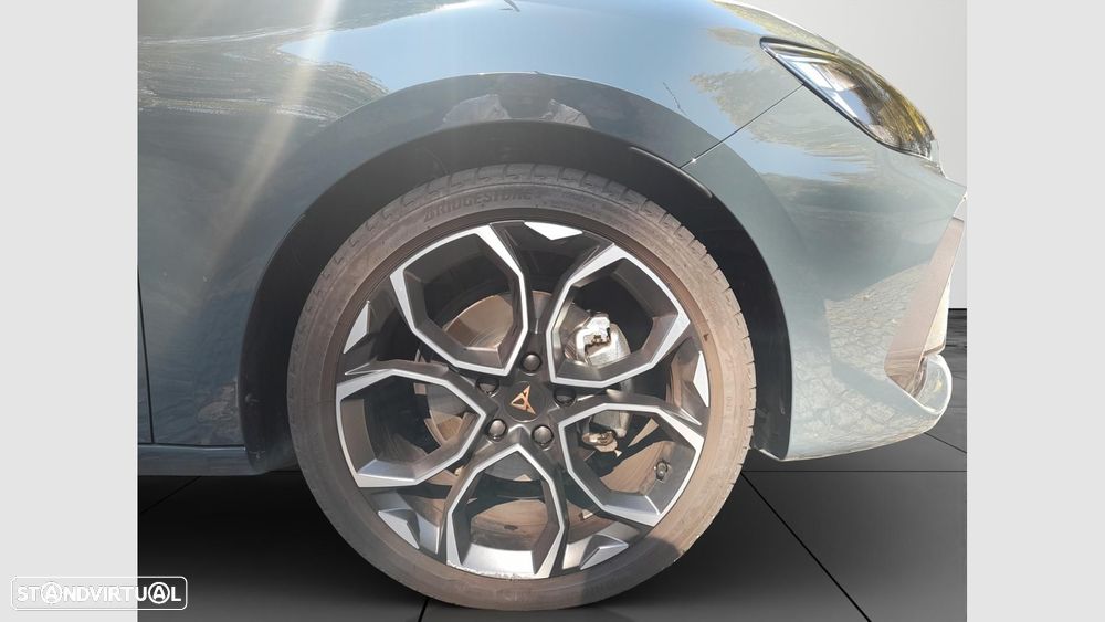 Cupra Leon 2.0 TDI DSG - 11