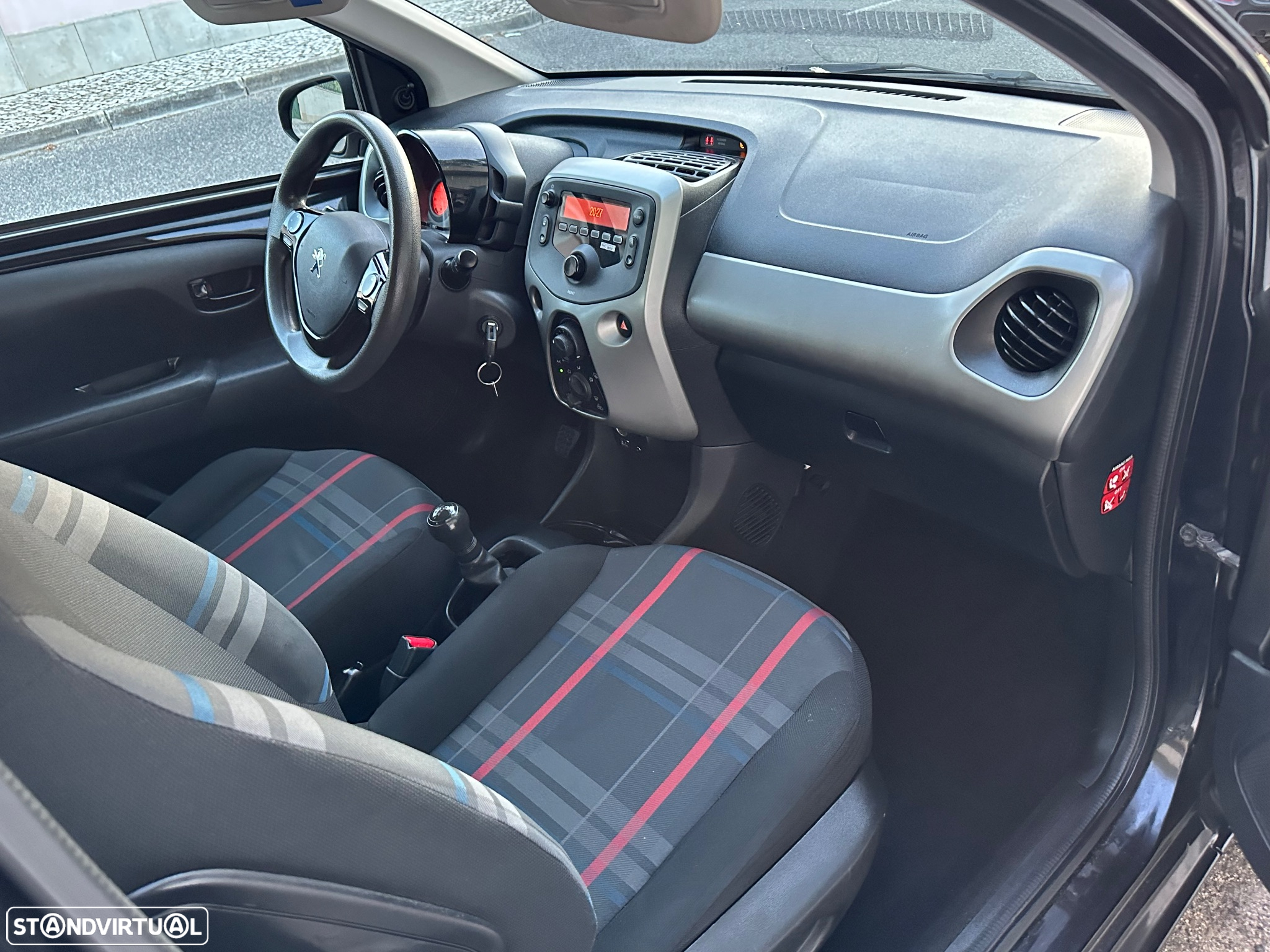 Peugeot 108 1.0 VTi Allure - 14