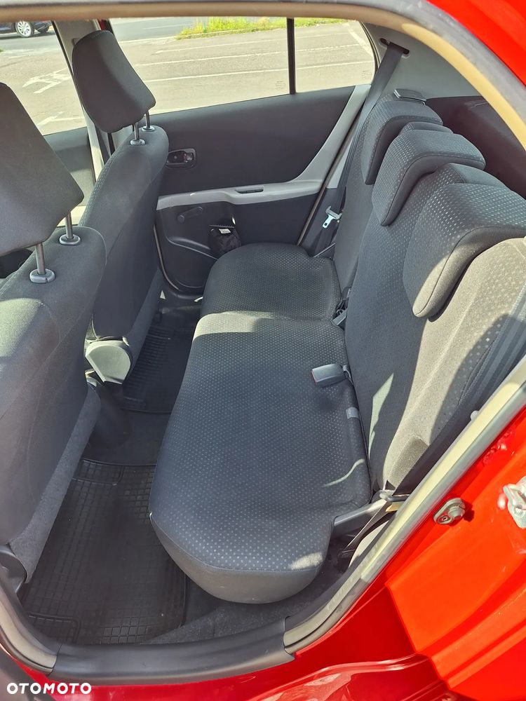 Toyota Yaris 1.33 Luna - 7