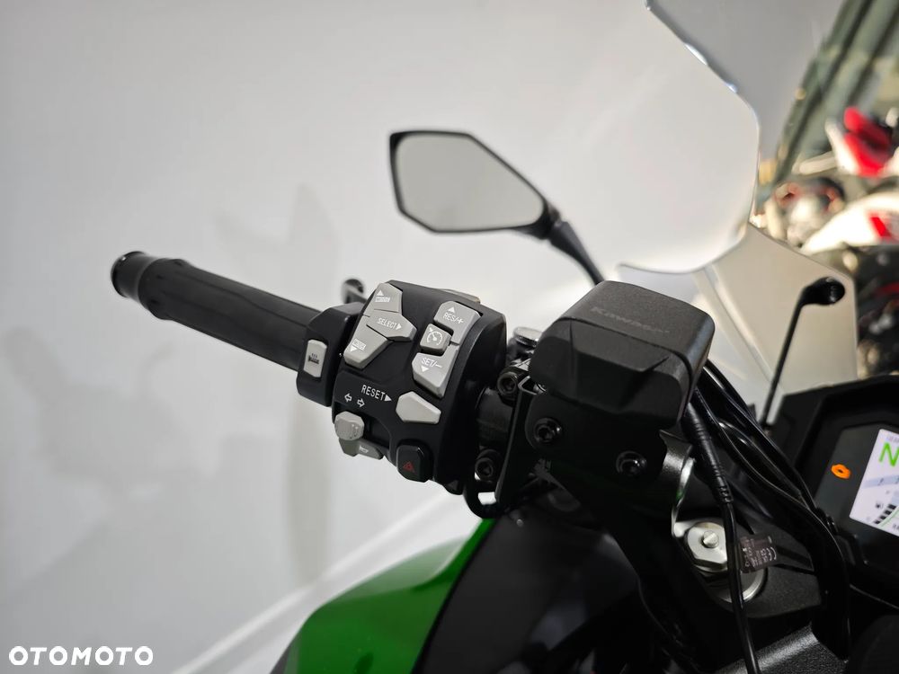 Kawasaki Ninja - 16