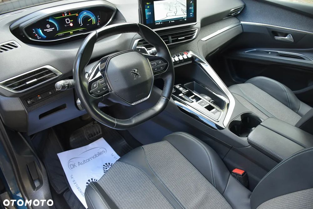 Peugeot 3008 1.6 PureTech HYbrid4 GT Line S&S EAT8 - 20