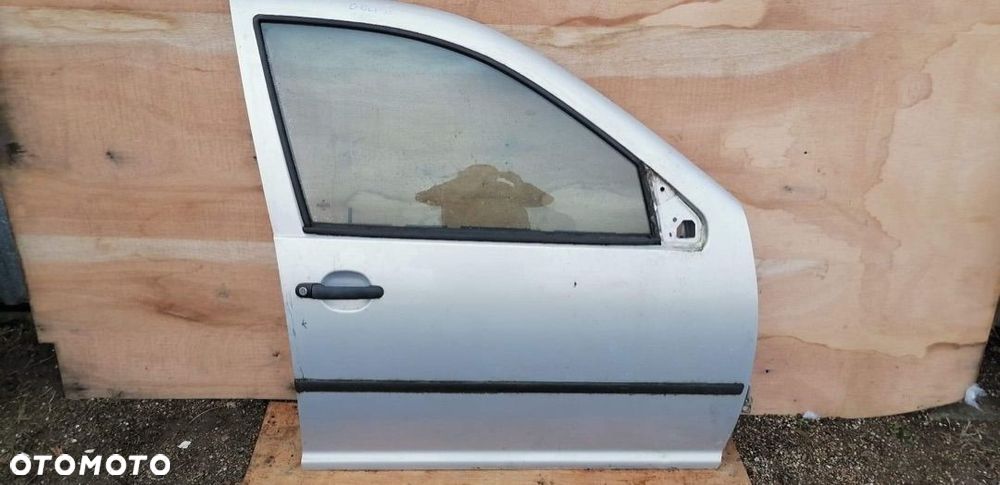 Volkswagen Golf 4 IV drzwi Przód tył kombi lewe LA7Z - 3
