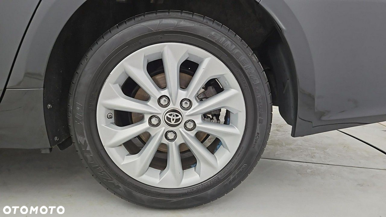 Toyota Corolla 1.6 Comfort - 25