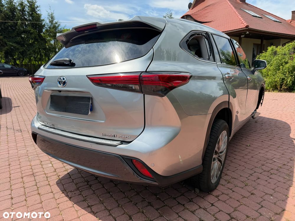 Toyota Highlander 2.5 Hybrid Executive - 12