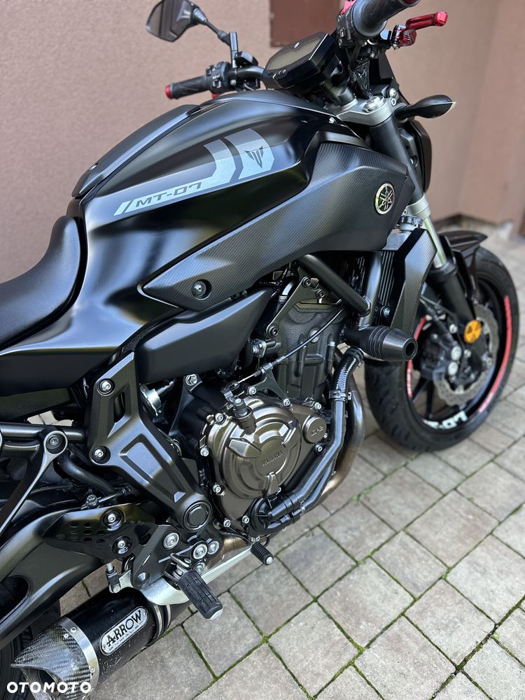 Yamaha MT - 14