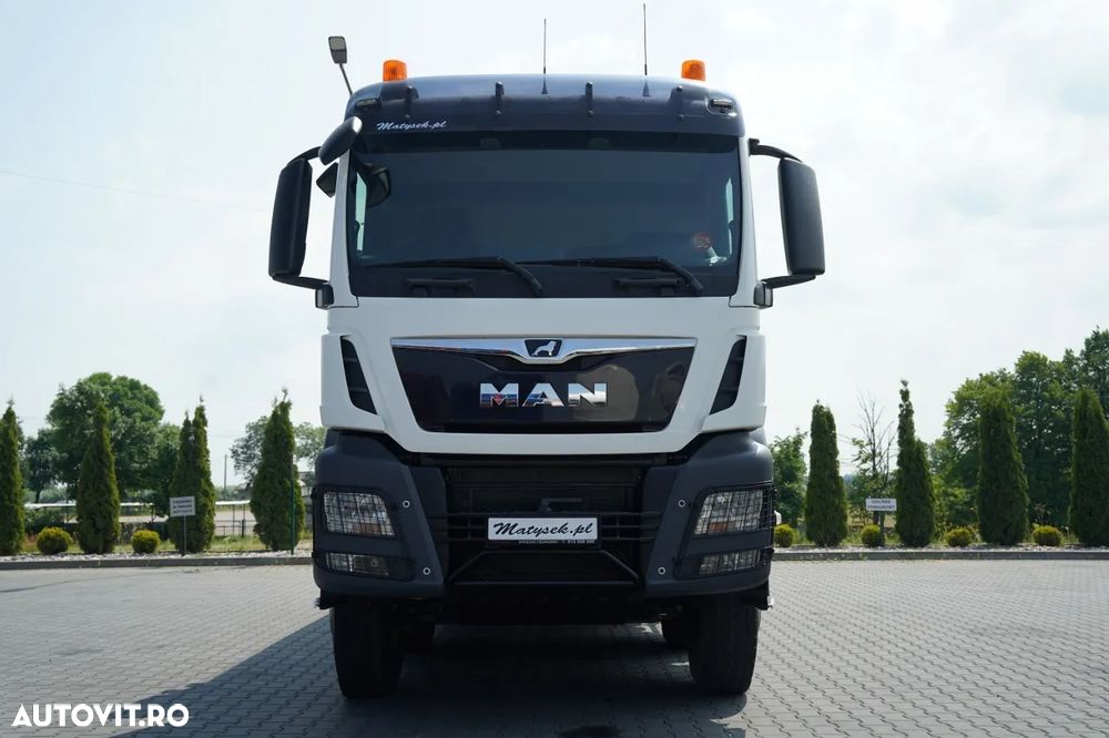 MAN TGS 35.500 / 8X4 / BASCULATOR CU 2 LATE / HIDROCLAPĂ / HIDROCLAPĂ BORDMATIC / PERDĂ ELECTRICĂ / AUTOMATĂ / EURO 6 - 16
