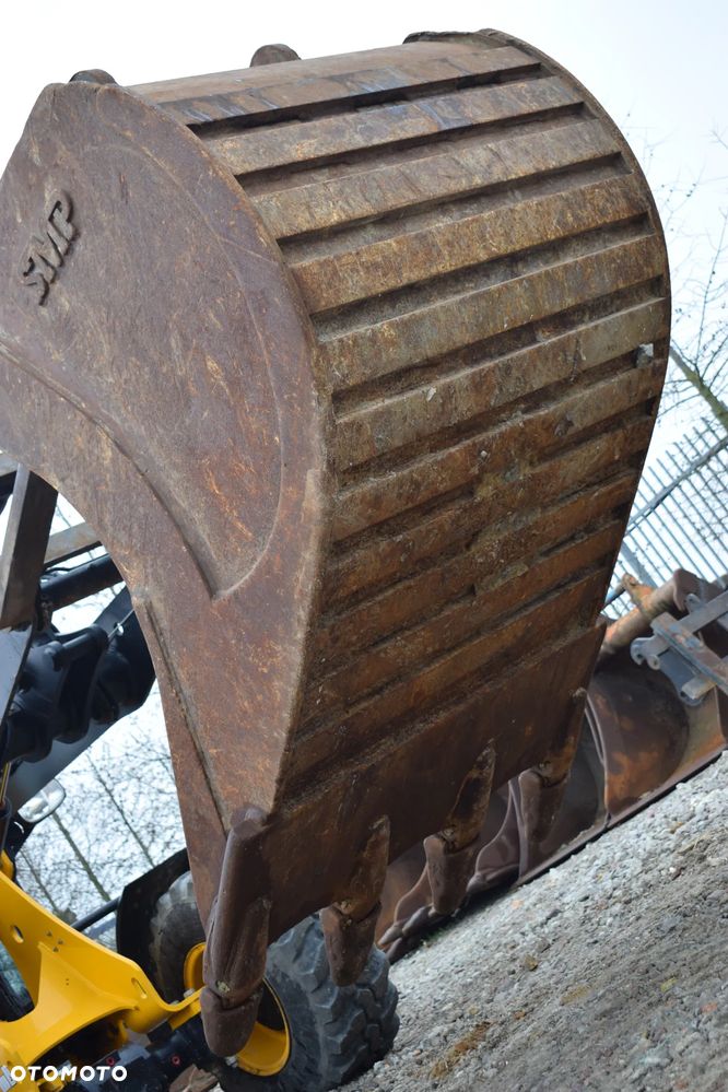 Łyżka kopiąca SMP z zębami S70 * 110 CM * - 21