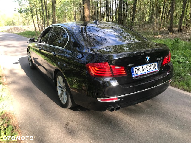 BMW Seria 5 528i xDrive - 3