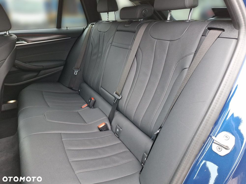 BMW Seria 5 - 24
