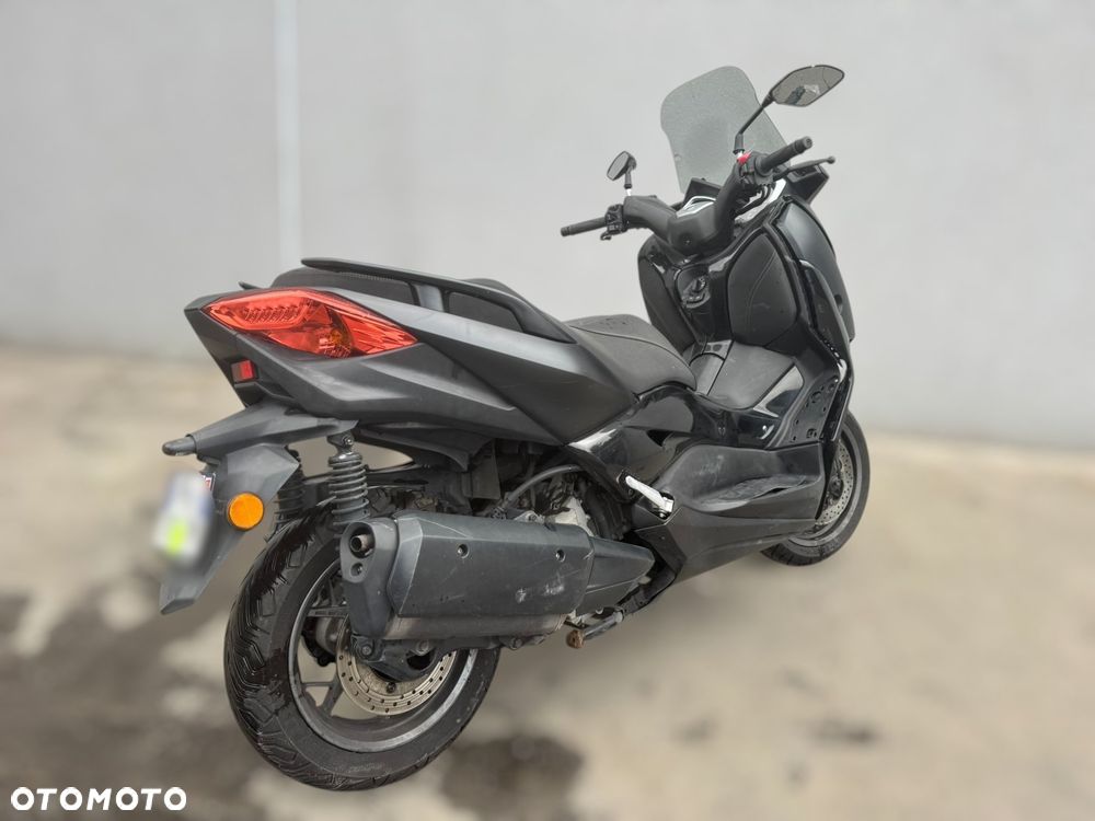 Yamaha X-max - 3