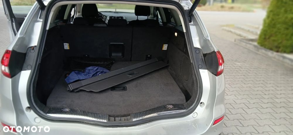 Ford Mondeo 2.0 EcoBlue Titanium - 31