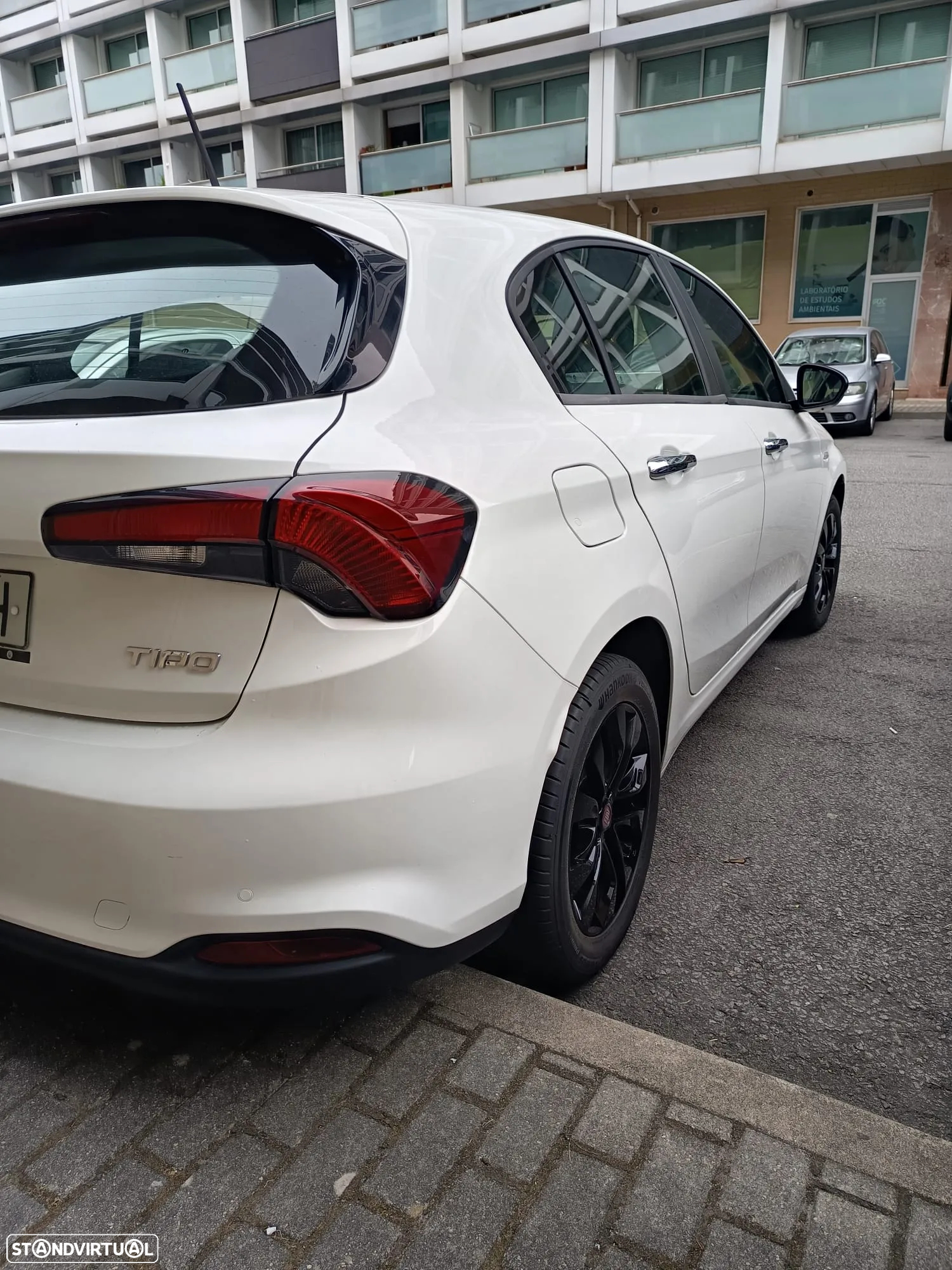 Fiat Tipo 1.3 M-Jet Lounge Tech - 4