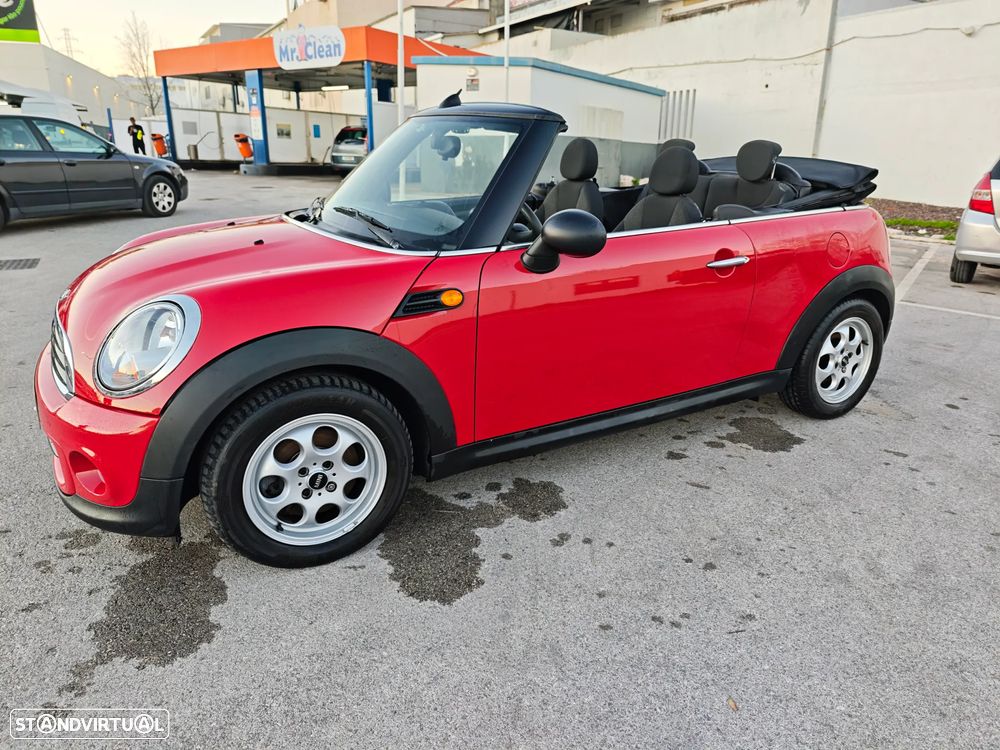 MINI Cabrio One - 8