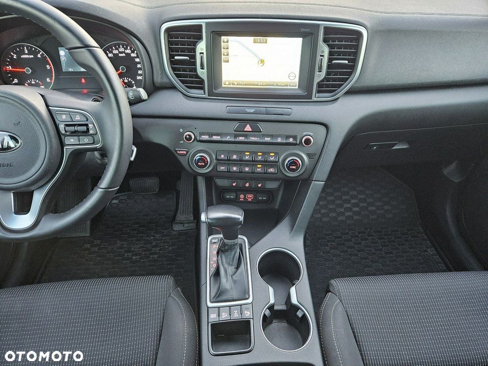 Kia Sportage 2,0 CRDI AWD Platinum - 28