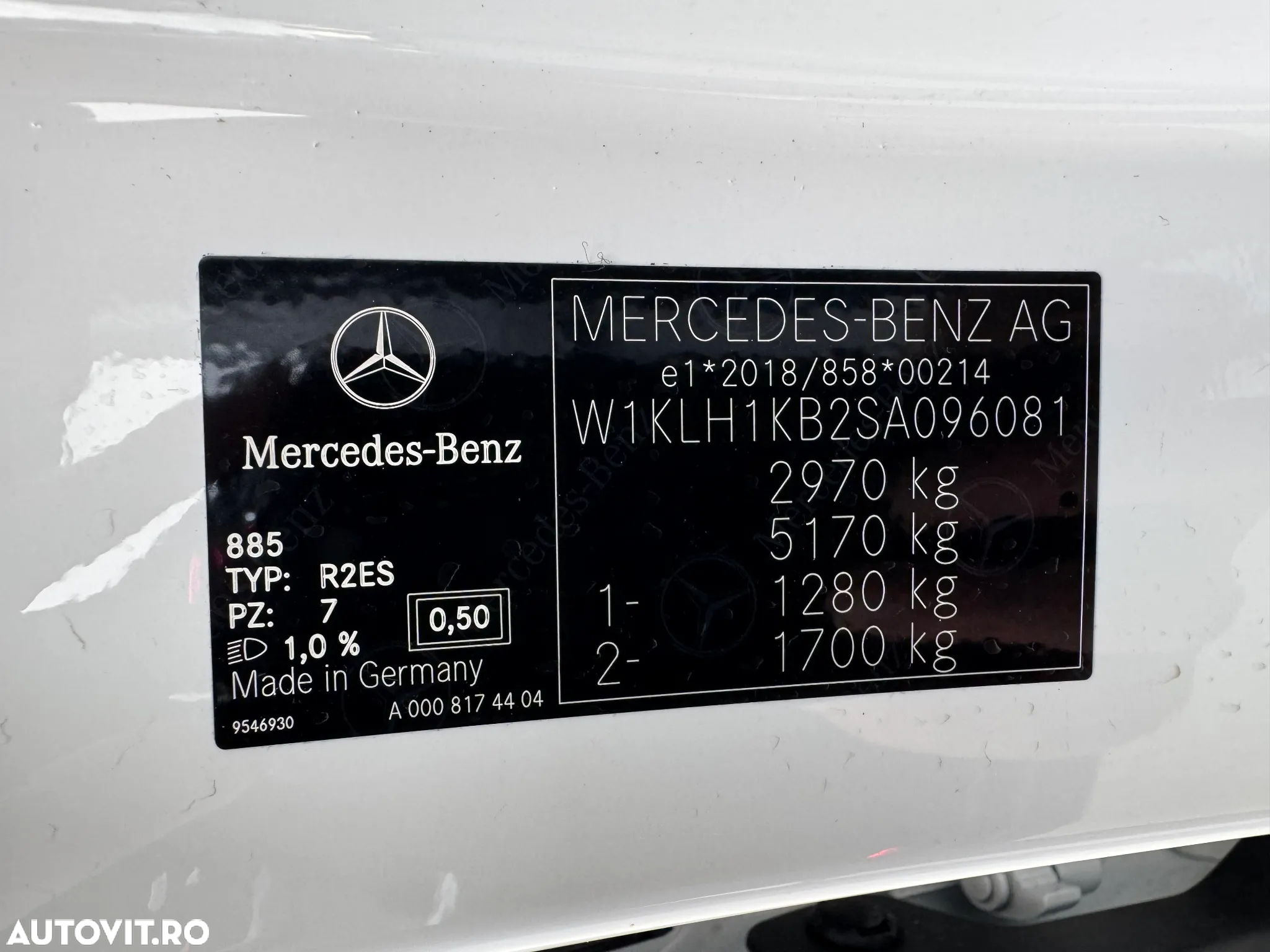 Mercedes-Benz E 300 Hybrid de All-Terrain 4MATIC Aut. - 37