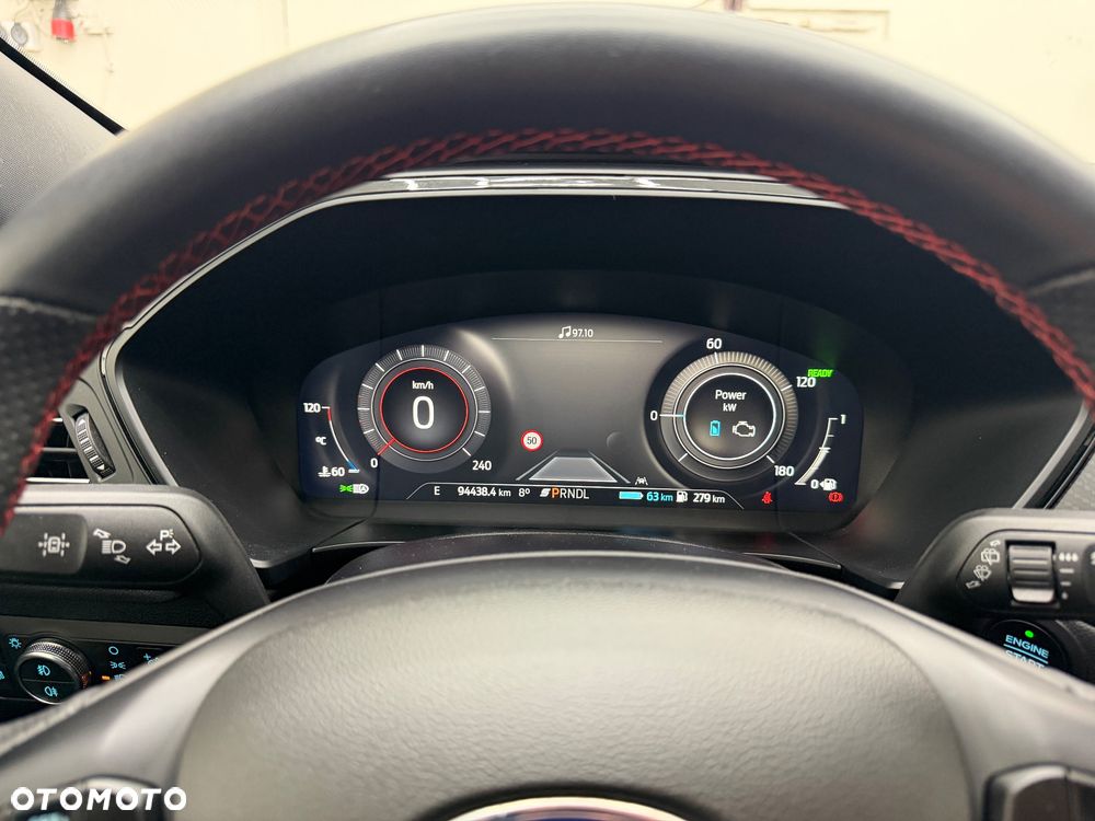 Ford Kuga 2.5P PHEV FWD ST-Line X - 31