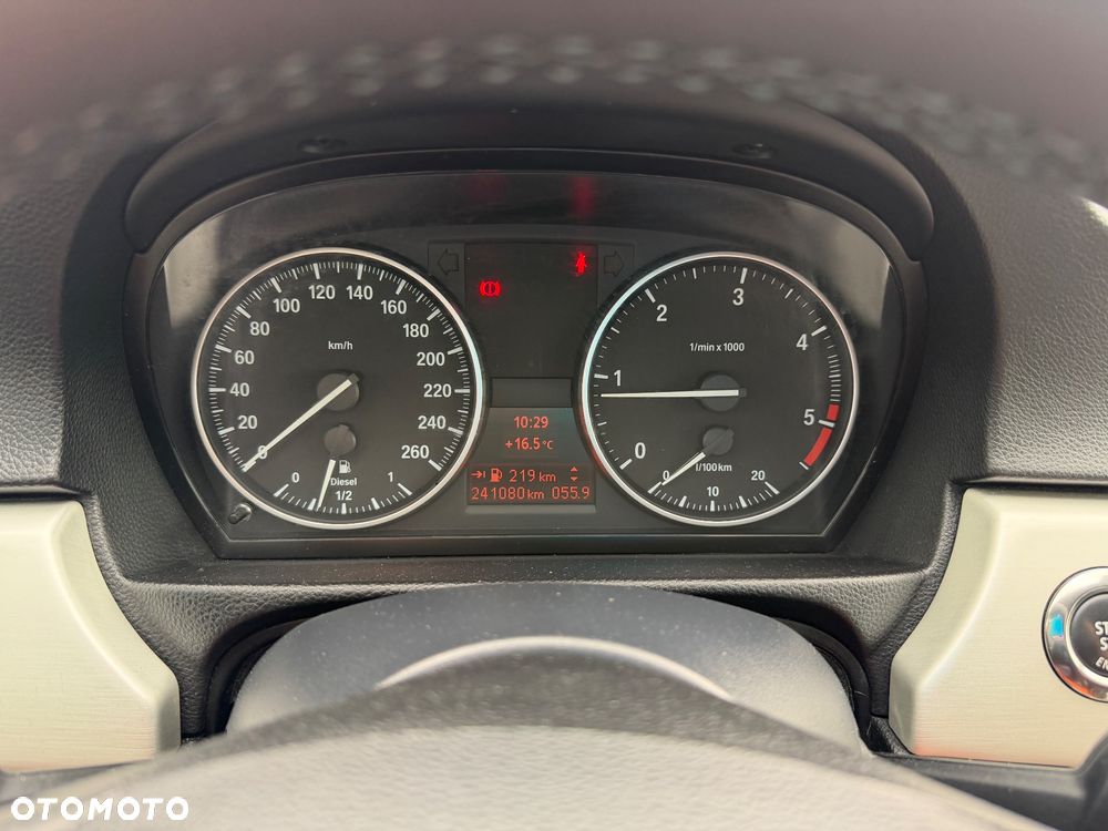 BMW Seria 3 - 27