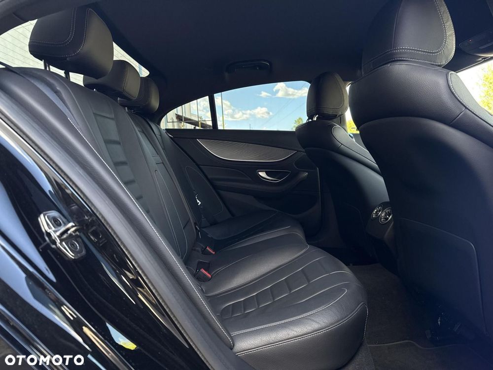 Mercedes-Benz CLS - 20