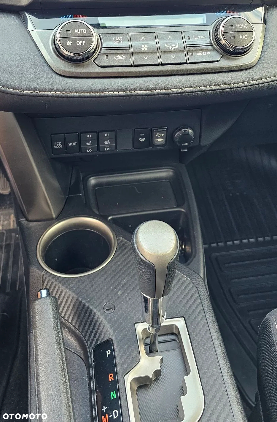 Toyota RAV4 2.0 Prestige MS - 9