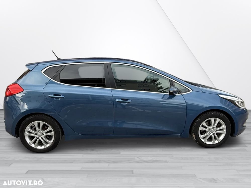 Kia Ceed - 7